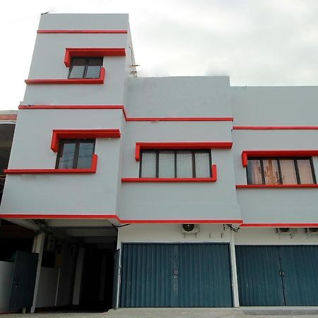 Super Oyo 1678 Jati Exclusive Homestay Bengkulu Dış mekan fotoğraf